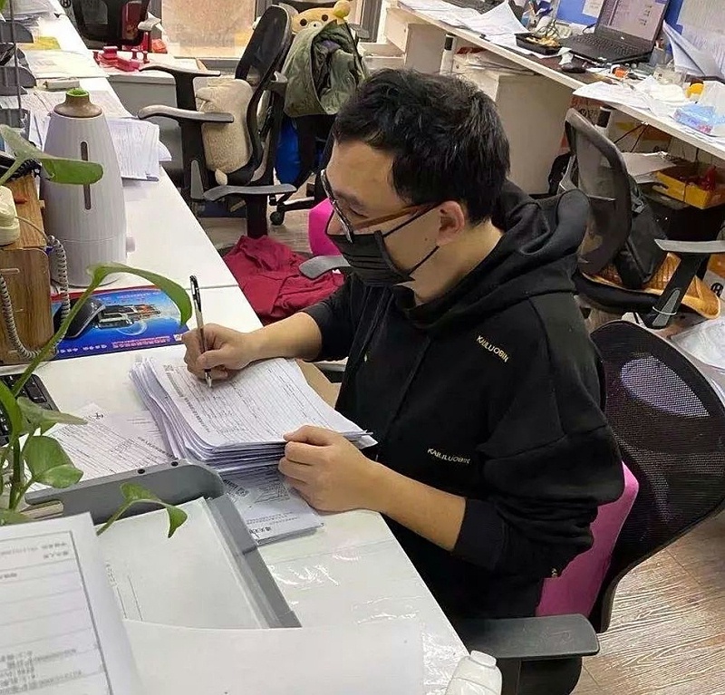 服裝標(biāo)簽整改