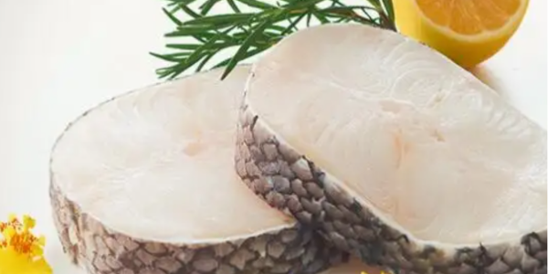 俄企正著手開辟從摩爾曼斯克對華運(yùn)輸魚類產(chǎn)品的新線路